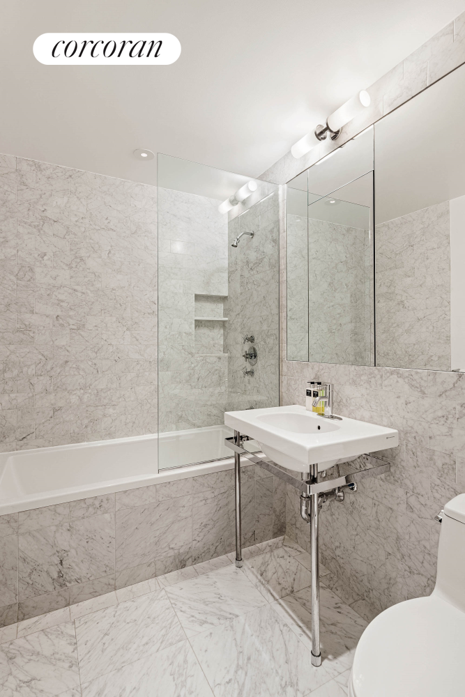 #15 photo, 110 CENTRAL Park S, マンハッタン Central Park South , NY 10019