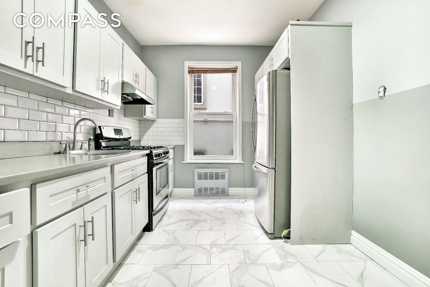 #1 photo, 496 E 95th Street, 布鲁克林 Brownsville , NY 11212