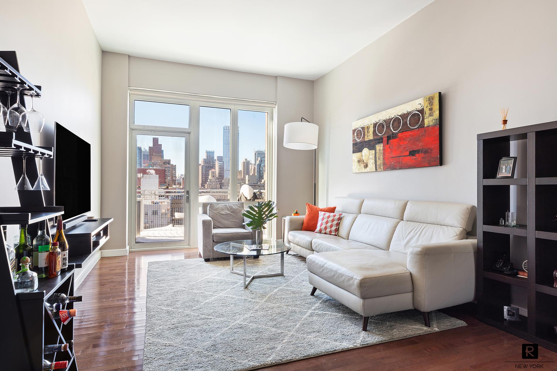 #1 photo, 225 E 34th Street, Murray Hill , NY 10016