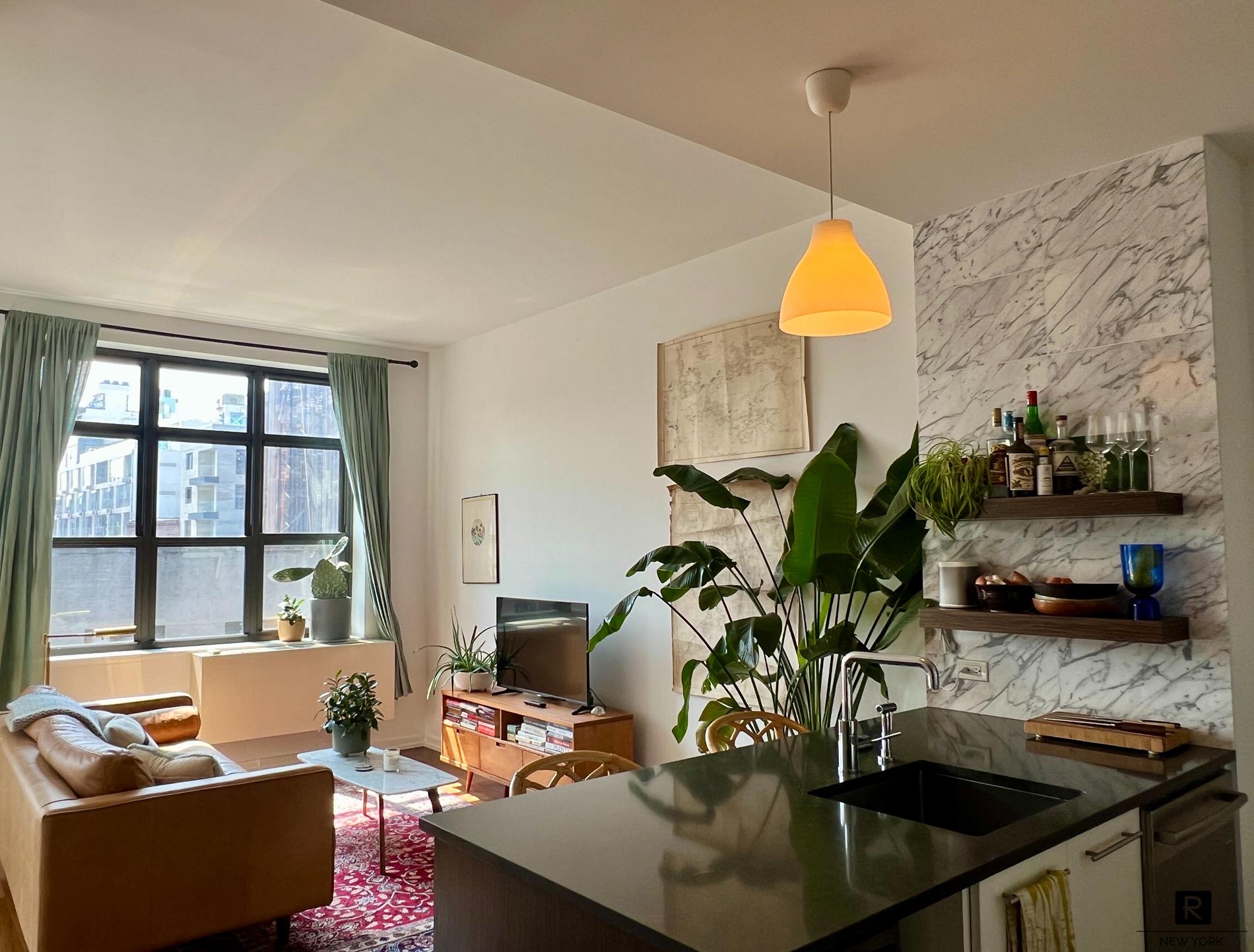 #1 photo, 80 Metropolitan Avenue, Williamsburg , NY 11211