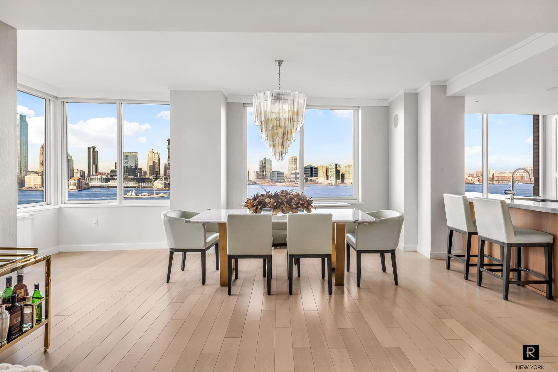 #1 photo, 212 Warren Street, Battery Park City , NY 10282