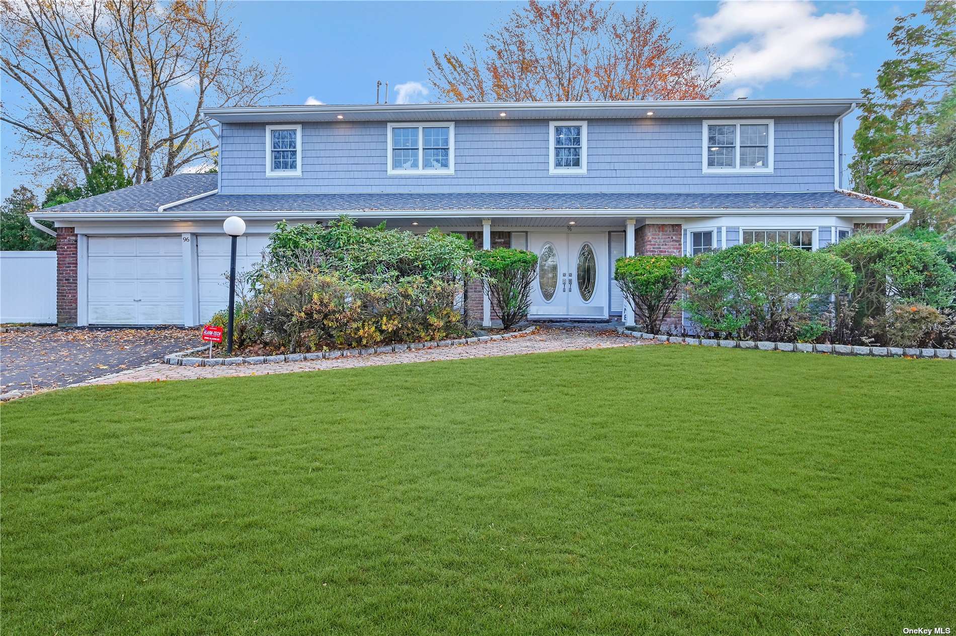 #1 photo, 96 Burr Road, East Northport , NY 11731