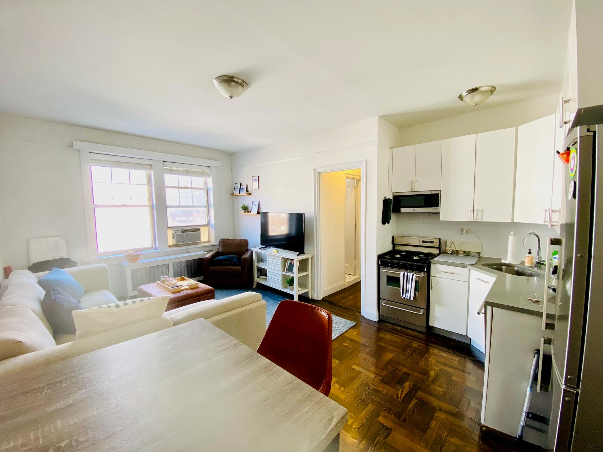 #1 photo, 1 BANK Street, 曼哈顿 西村区 West Village , NY 10014