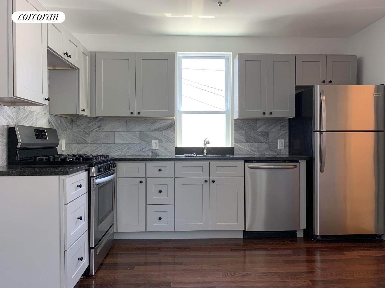 #1 photo, 62-50 60TH Street, 皇后区 瑞吉屋 Ridgewood , NY 11385