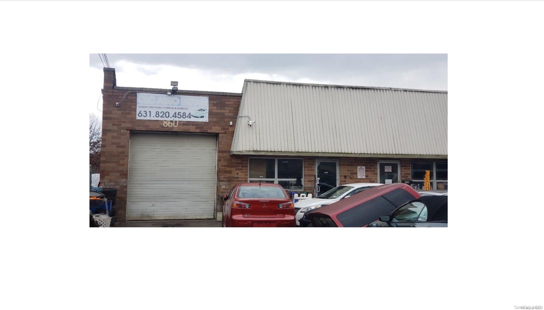 #2 photo, 860 S 1 Street, サフォーク郡 Ronkonkoma , NY 11779