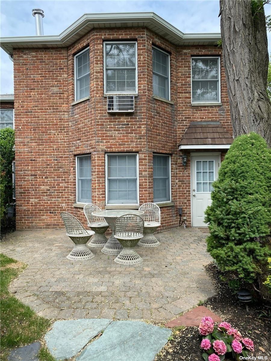 #1 photo, 24 Manhasset Avenue, 长岛 华盛顿港 Port Washington , NY 11050