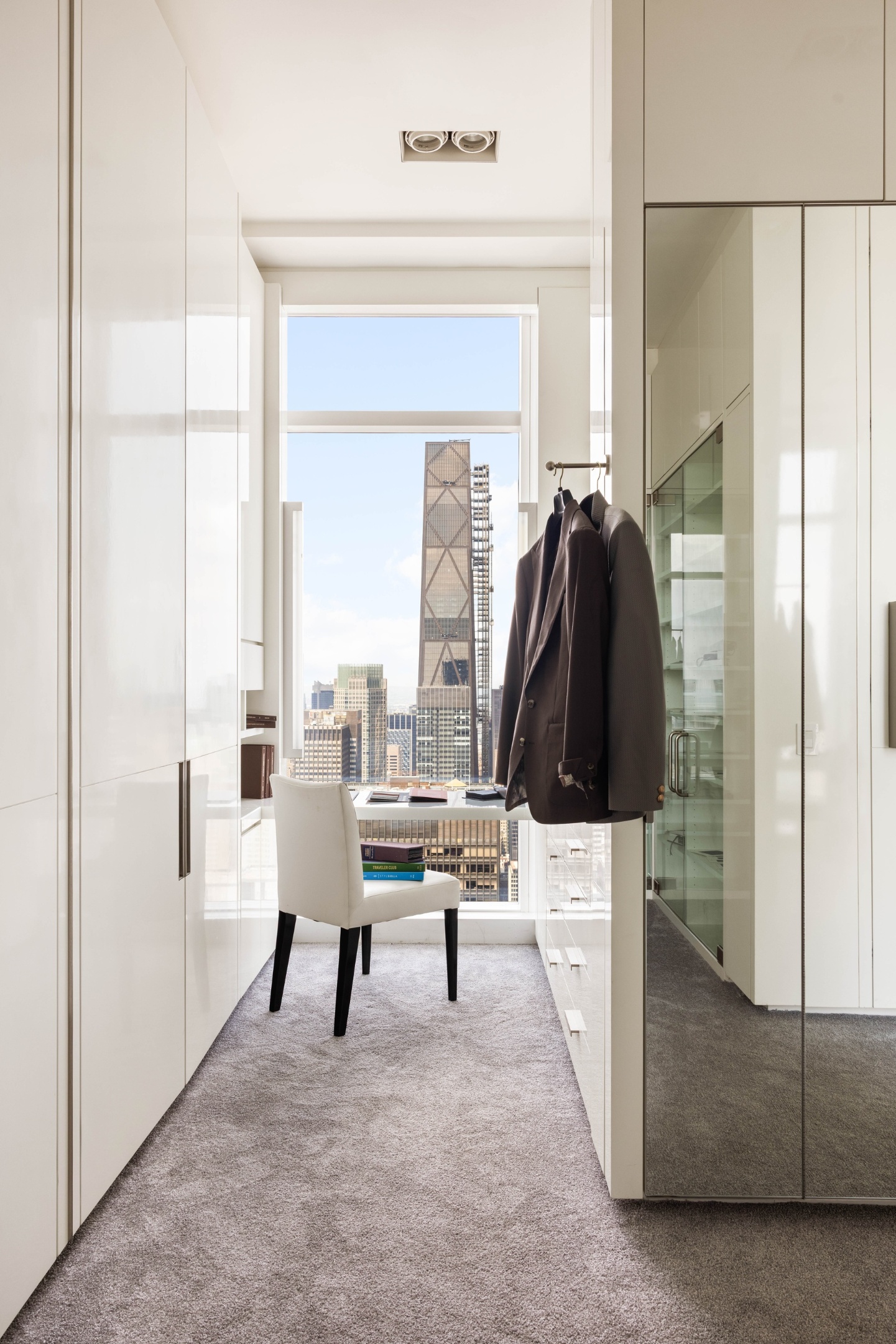 #21 photo, 845 United Nations Plaza, マンハッタン Turtle Bay , NY 10017