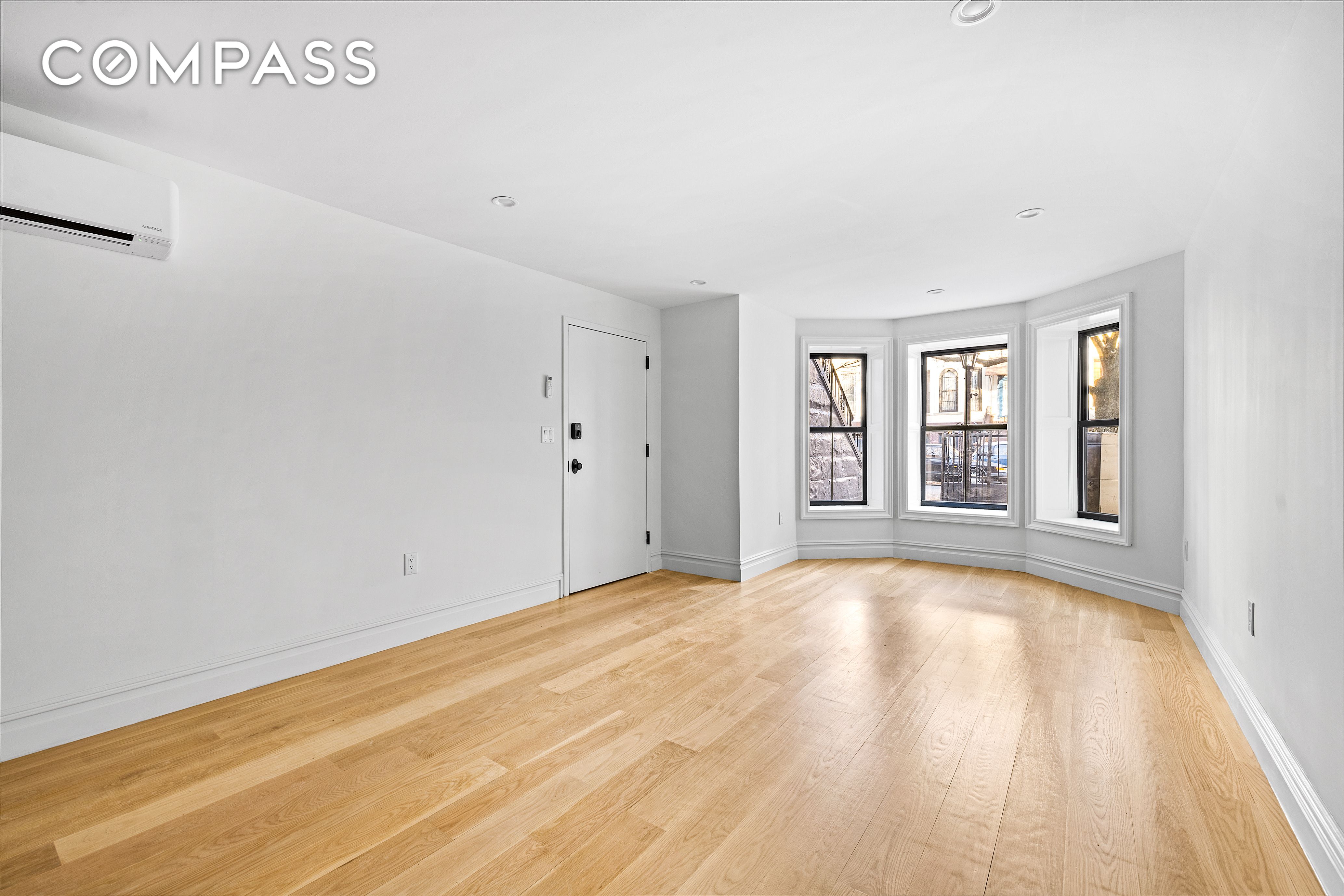 #1 photo, 700 Park Place, 布鲁克林 Crown Heights , NY 11216