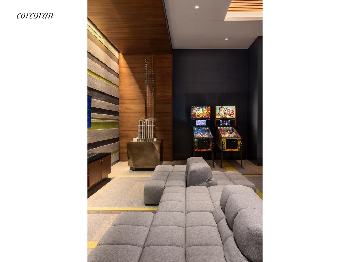 #18 photo, 50 W 66TH Street, マンハッタン Lincoln Square , NY 10023