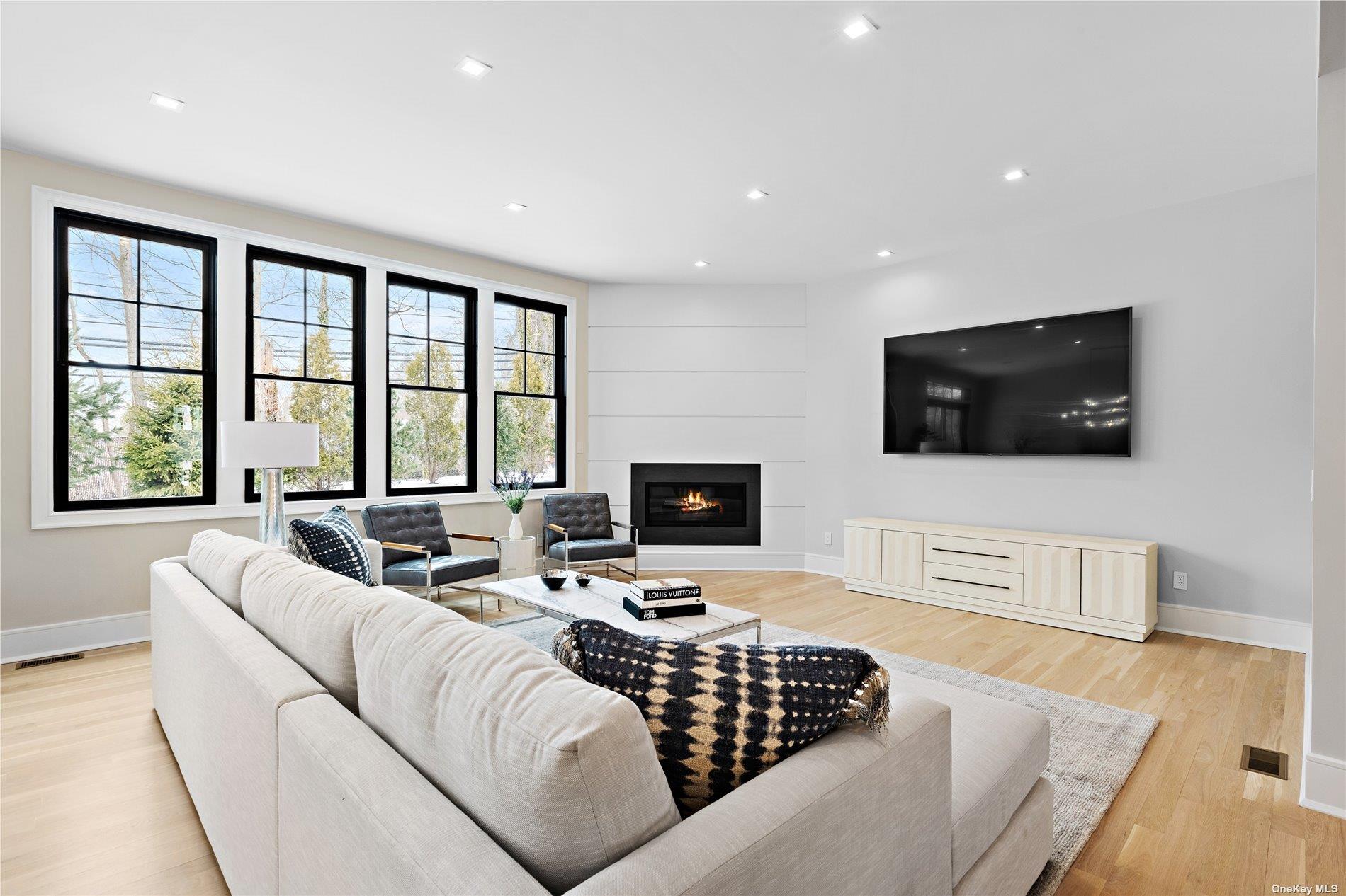 #7 photo, Lot 33E Three Ponds Lane, Woodbury , NY 11797