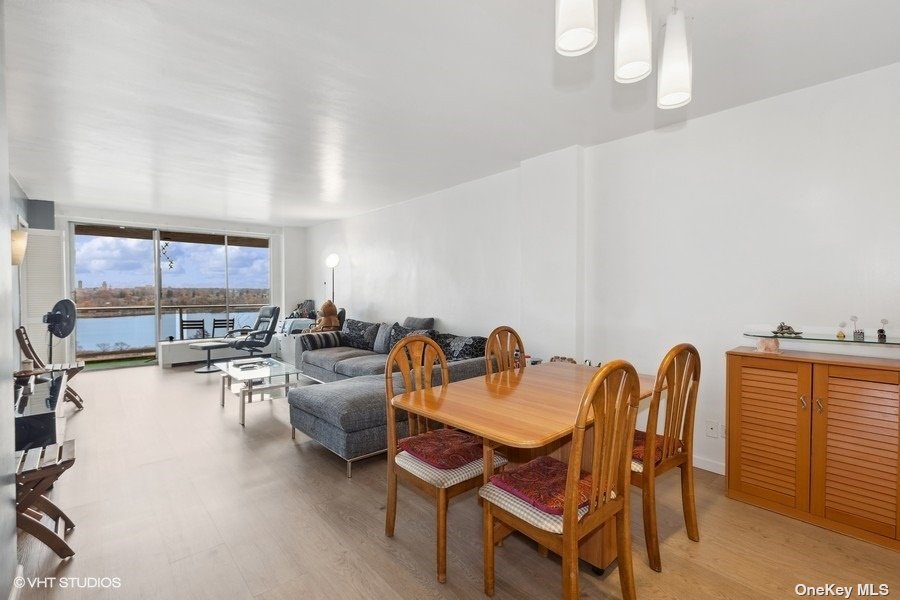 #1 photo, 61-20 Grand Central Parkway, 皇后区 森林小丘 Forest Hills , NY 11375