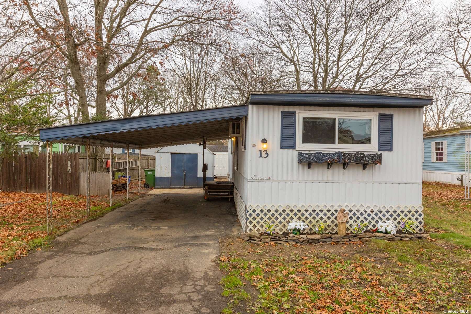 #1 photo, 13 Sunflower Drive, サフォーク郡 Bohemia , NY 11716