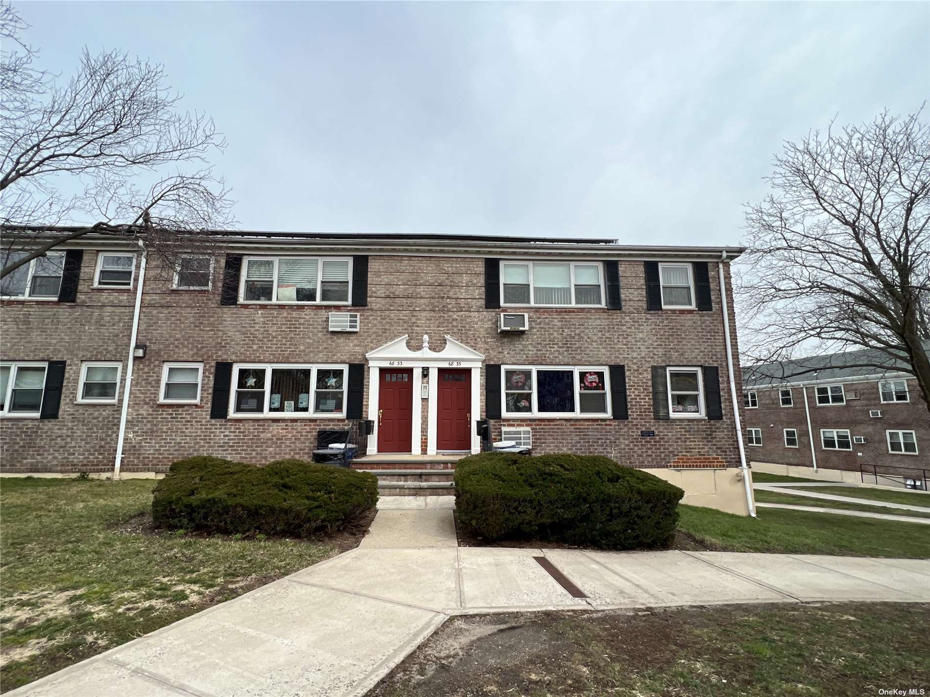 #1 photo, 68-35 150th Street, Flushing , NY 11367