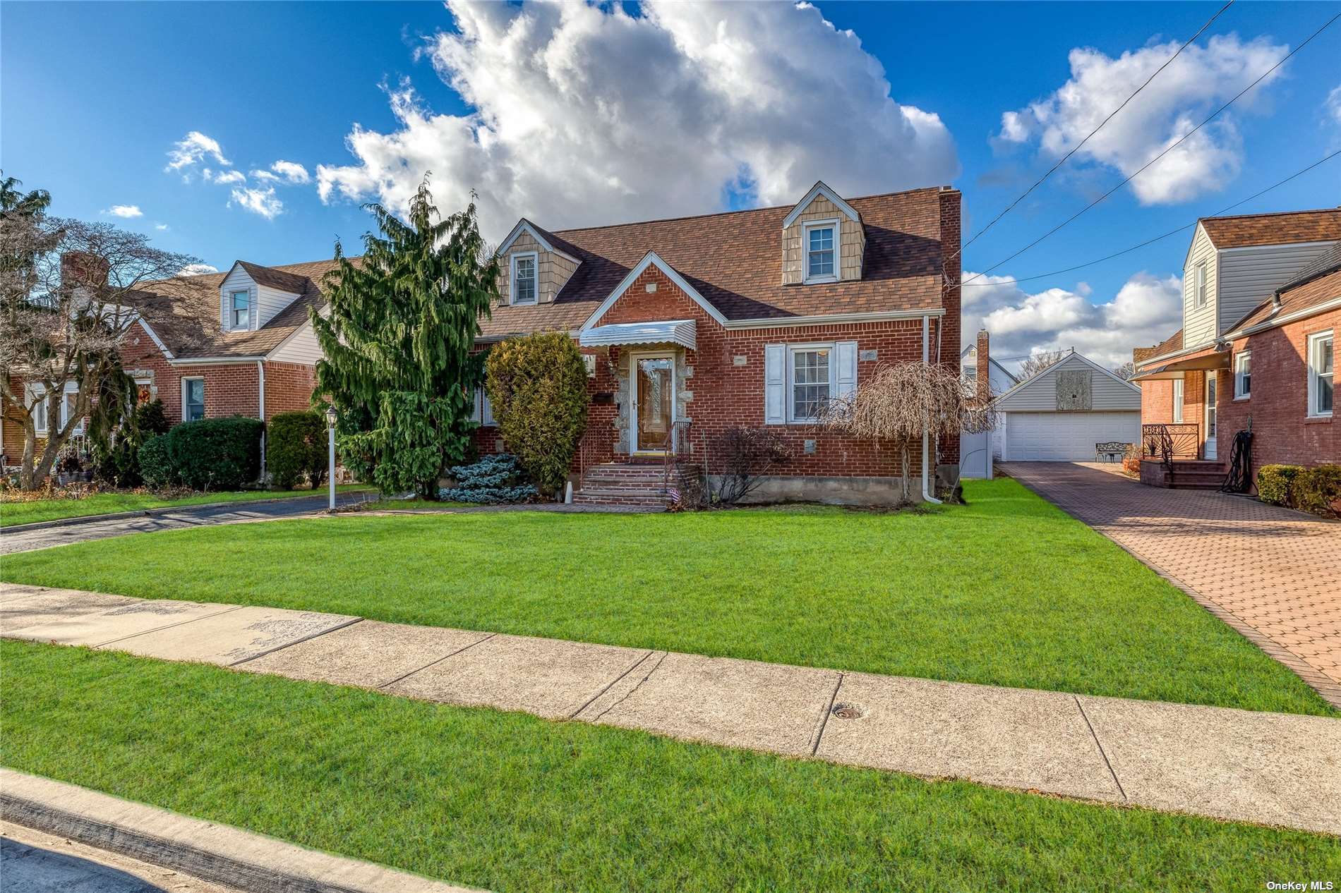 #1 photo, 78 Edwards Place, 长岛 Valley Stream , NY 11580