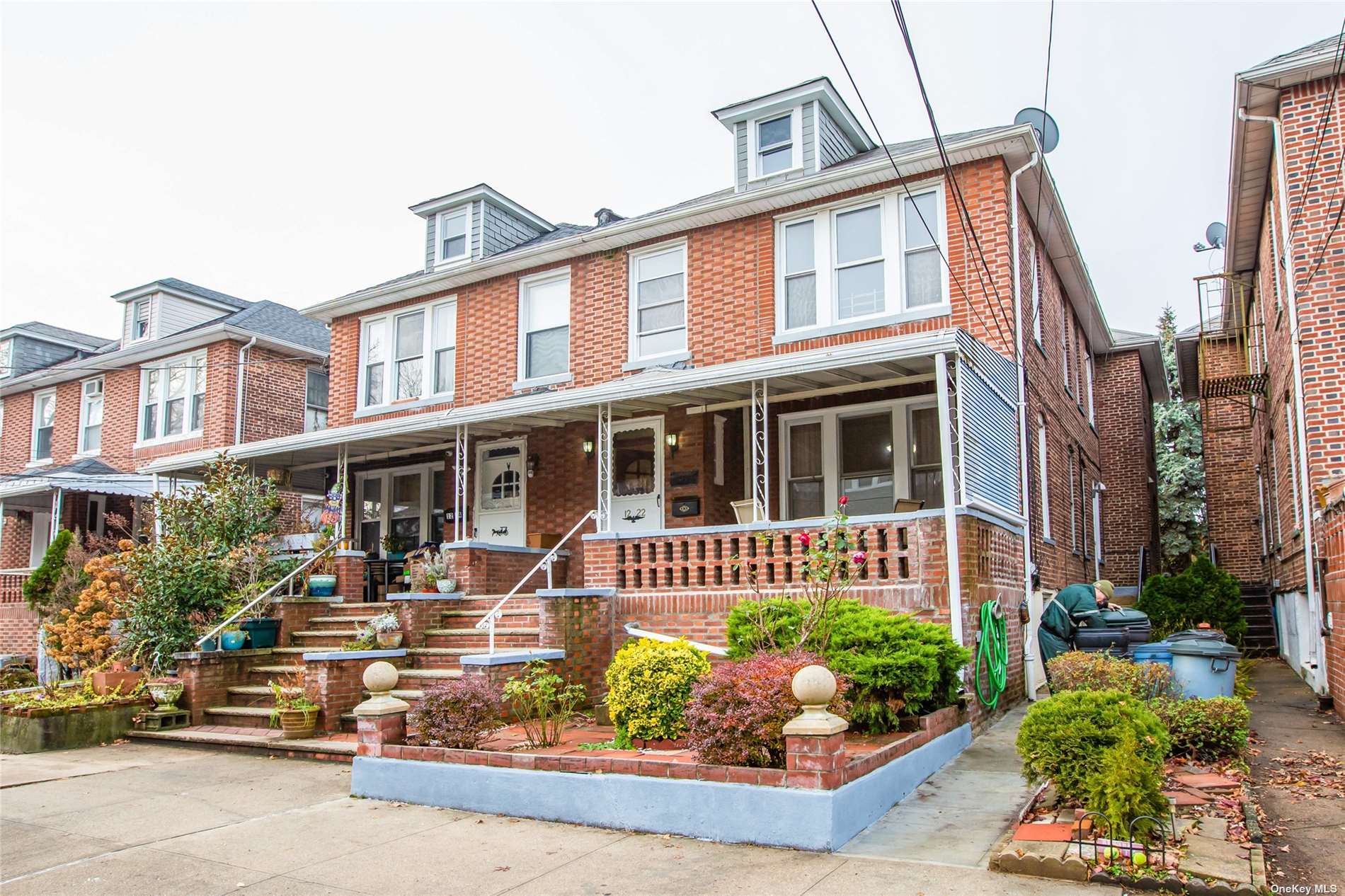 #1 photo, 12-22 116th Street, 皇后区 大学点 College Point , NY 11356