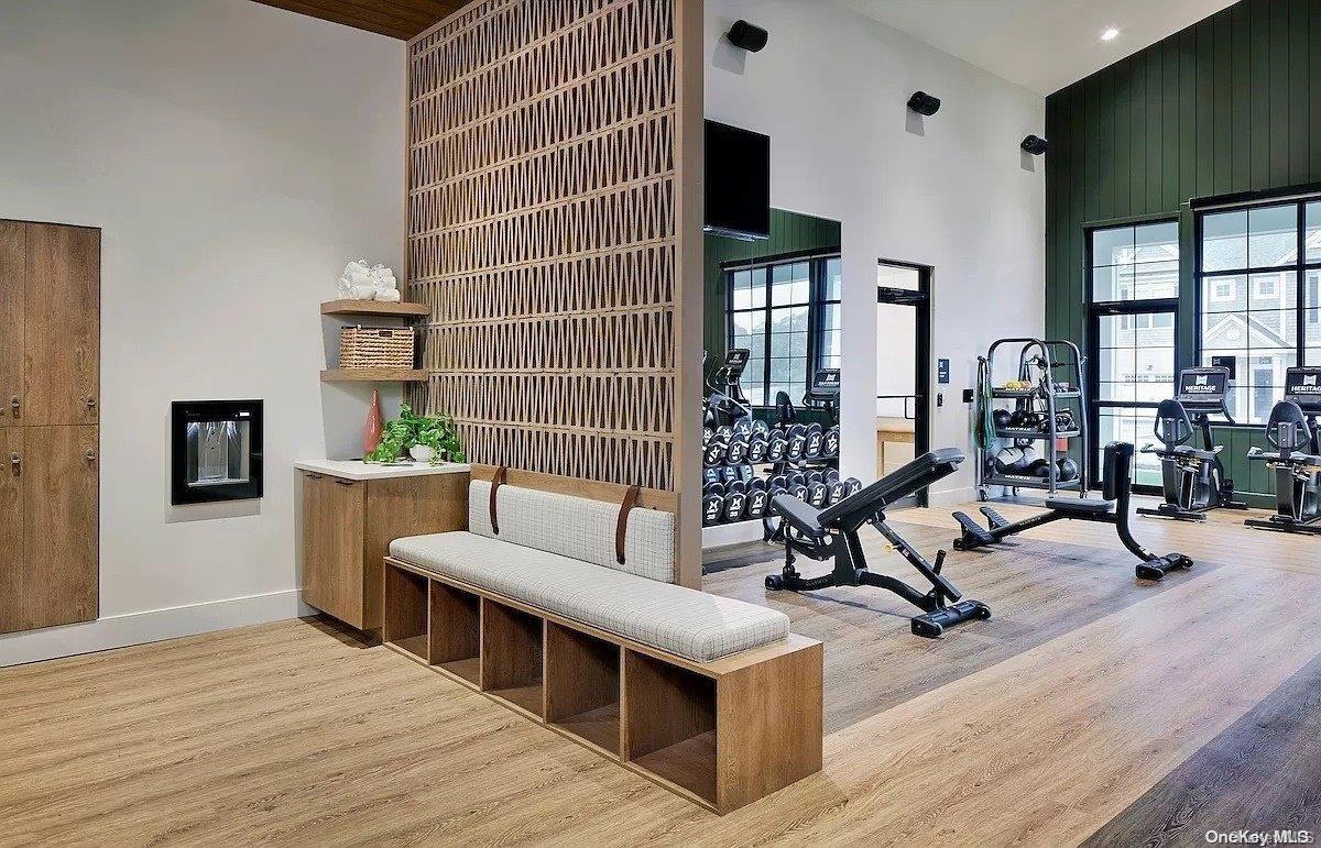 #18 photo, 303 Arrowhead Lane, サフォーク郡 Setauket , NY 11733