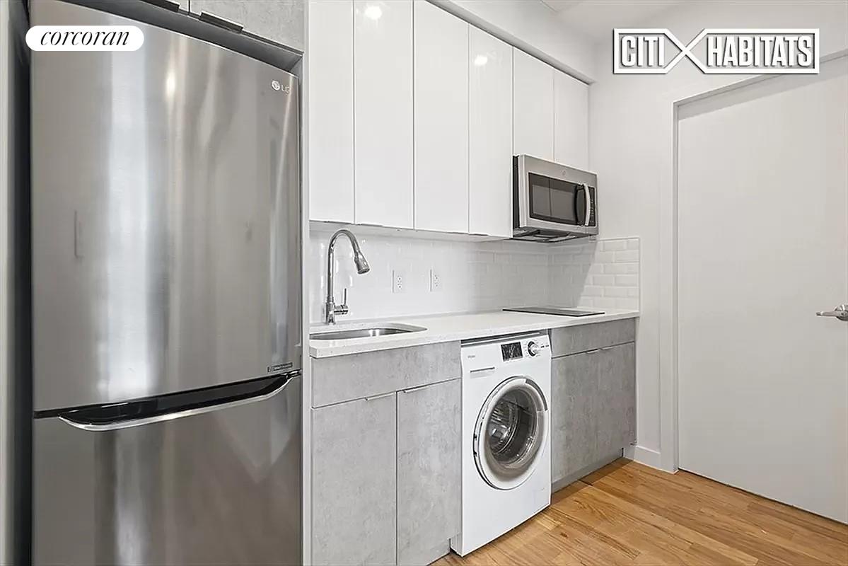 #1 photo, 648 West 158th Street, 北曼哈顿 Washington Heights , NY 10032