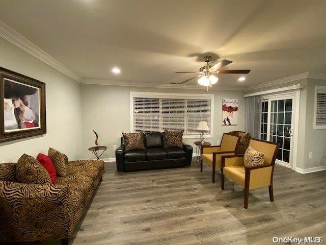 #7 photo, 400 Adams Way, サフォーク郡 Sayville , NY 11782