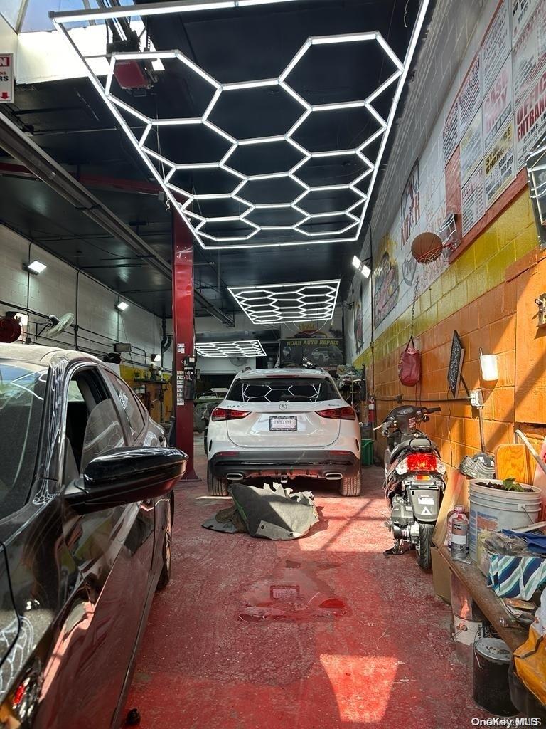 #8 photo, 579 Liberty Avenue, ブルックリン区 Brooklyn , NY 11207