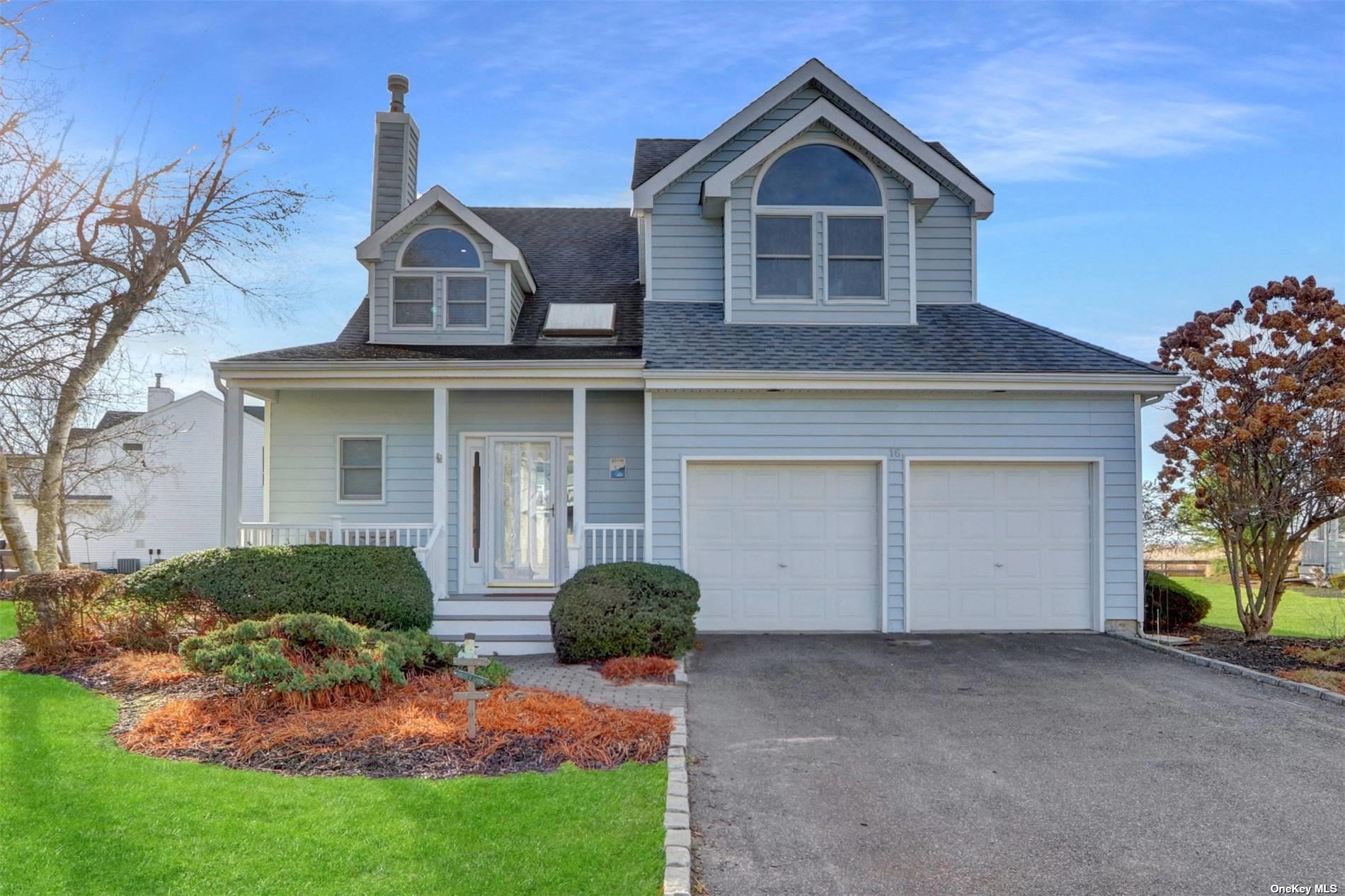 #1 photo, 16 Spinnaker Court, East Patchogue , NY 11772