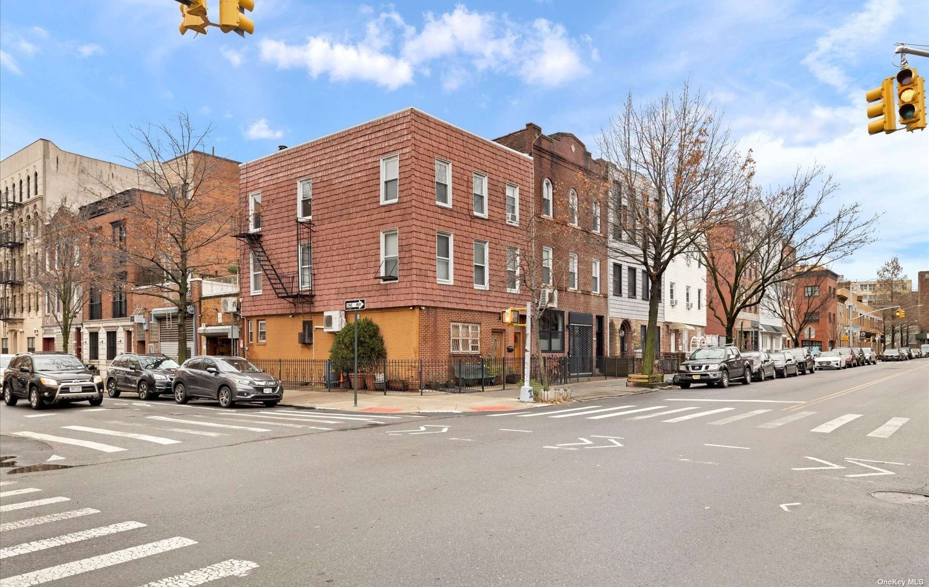 #1 photo, 105 Roebling Street, Бруклин ‖ Brooklyn , NY 11211