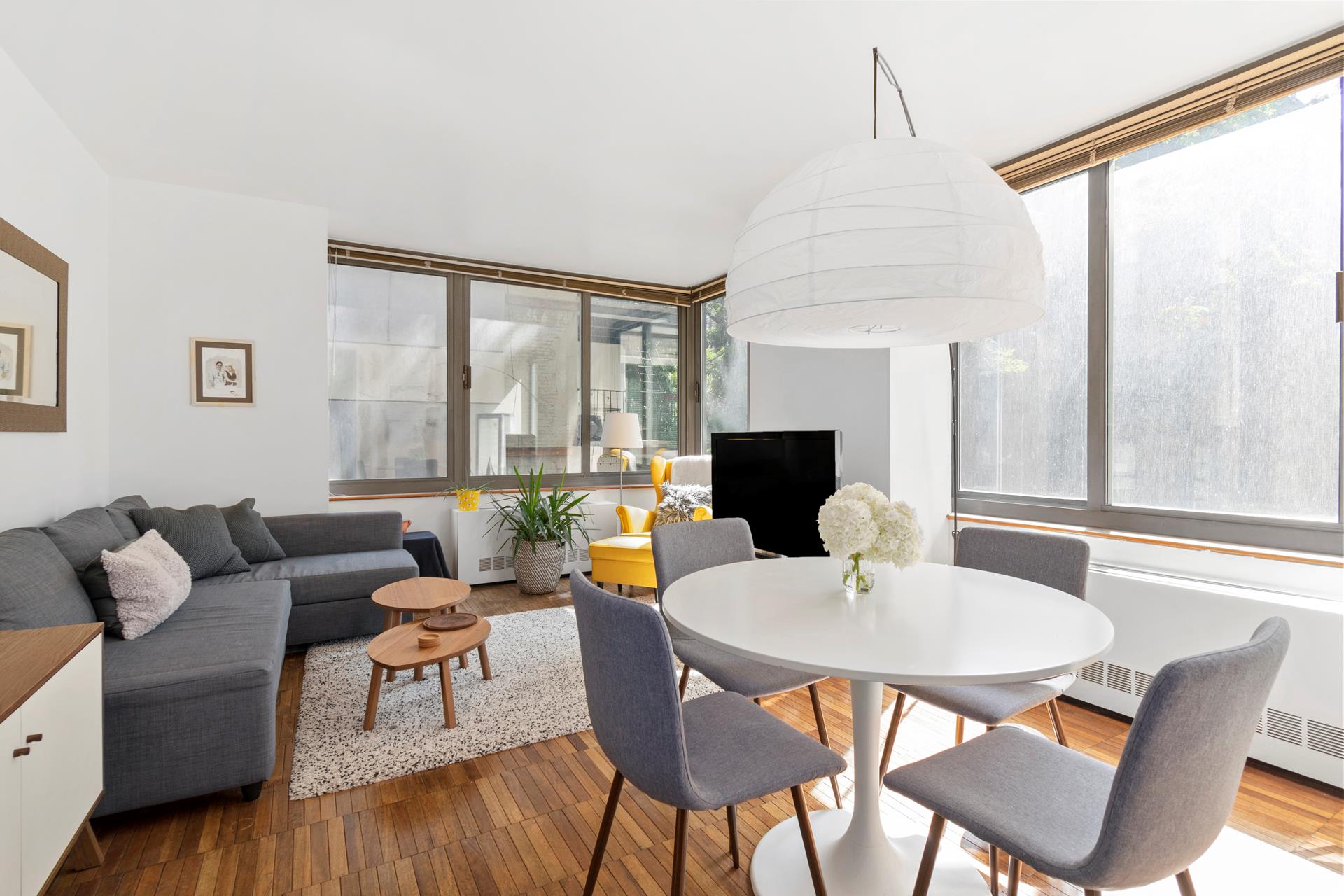 #1 photo, 300 E 85TH Street, 曼哈顿 上东城 Yorkville , NY 10028