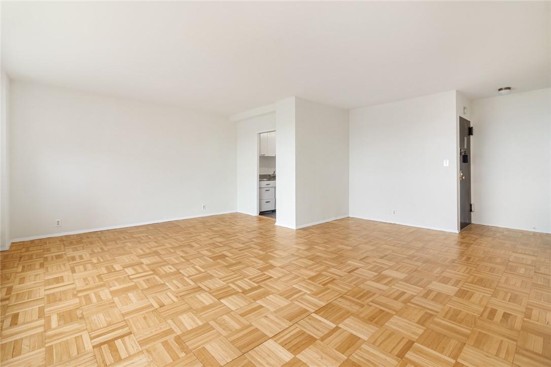 #5 photo, 1 Fordham Hill Oval, ブロンクス区 Bronx , NY 10468