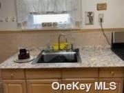 #2 photo, 112-38 212 Street, クイーンズ区 Queens Village , NY 11429