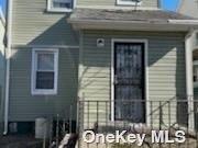 #4 photo, 112-38 212 Street, クイーンズ区 Queens Village , NY 11429