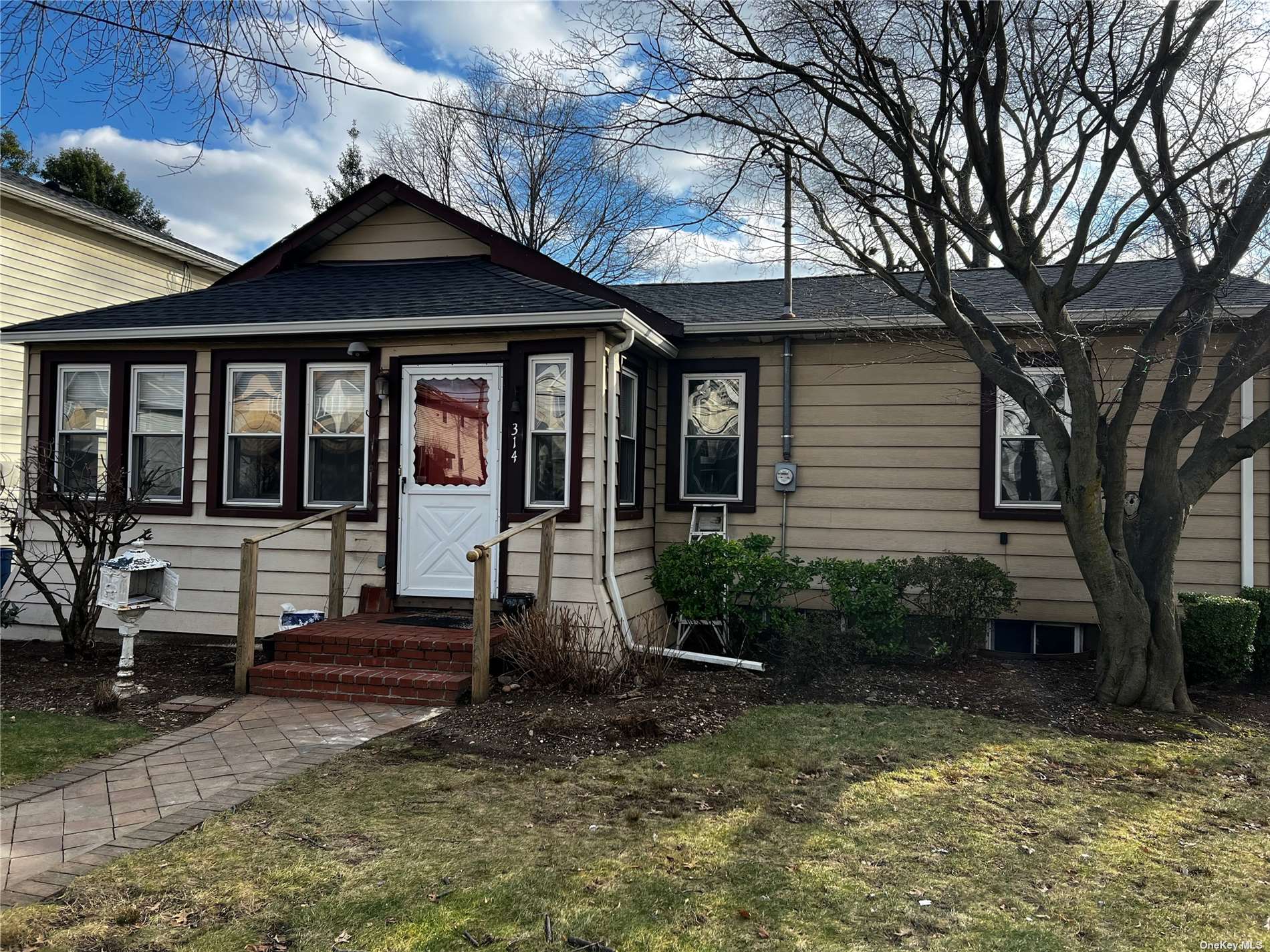 #1 photo, 314 Mallard Road, নাসাউ কাউন্টি Carle Place , NY 11514