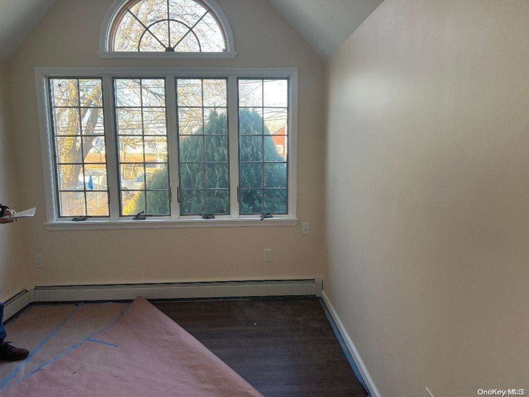 #5 photo, 102-10A 160th Avenue, クイーンズ区 Howard Beach , NY 11414