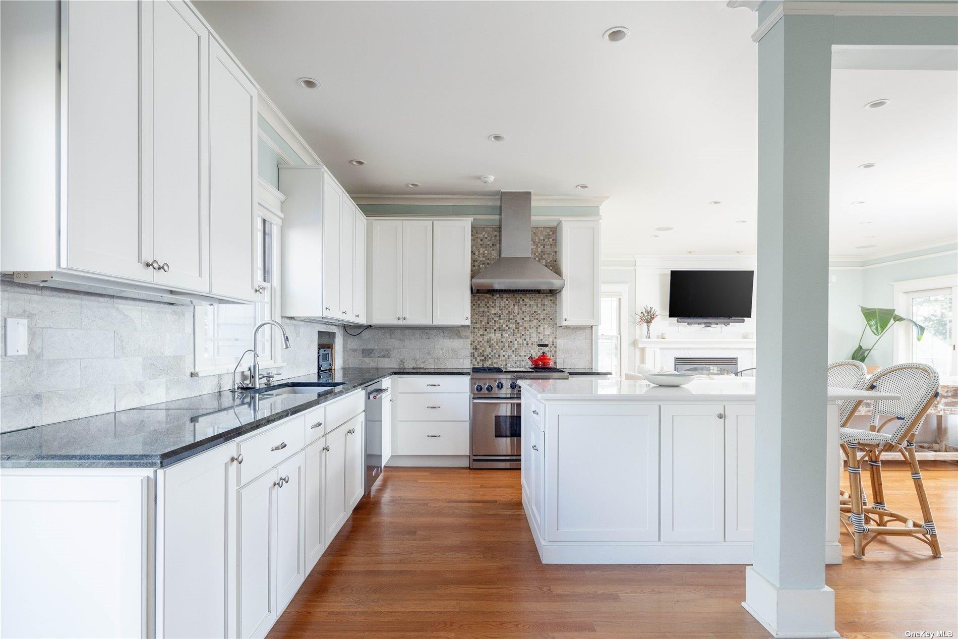 #11 photo, 1600 Westview Drive, サフォーク郡 Mattituck , NY 11952