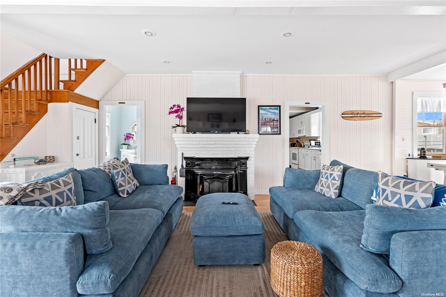 #2 photo, 639 Ocean Breeze Walk, Ocean Beach , NY 11770