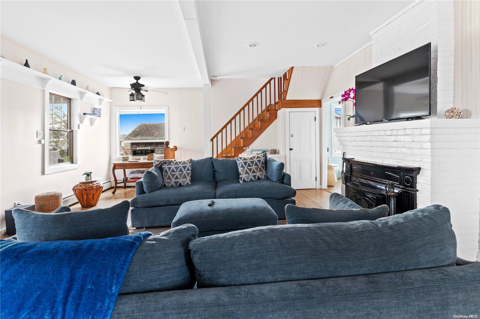 #3 photo, 639 Ocean Breeze Walk, Ocean Beach , NY 11770