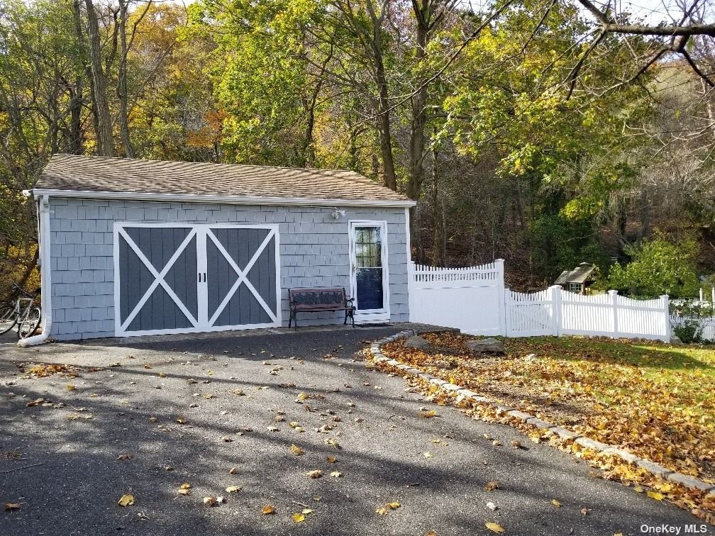 #1 photo, Lot 1 Old Post Road, Саффолк ‖ Mount Sinai , NY 11766