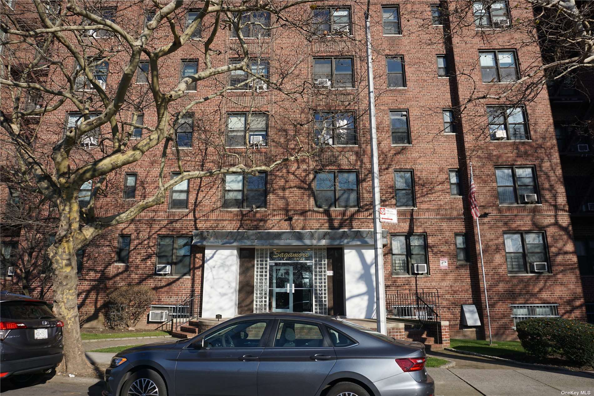 #1 photo, 84-31 Van Wyck Expressway, クイーンズ区 Briarwood , NY 11435