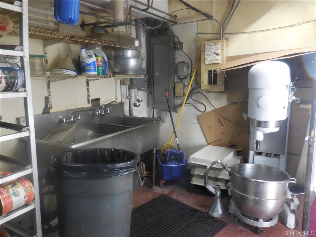 #13 photo, 2850 State Route 17k, Middletown , NY 10941