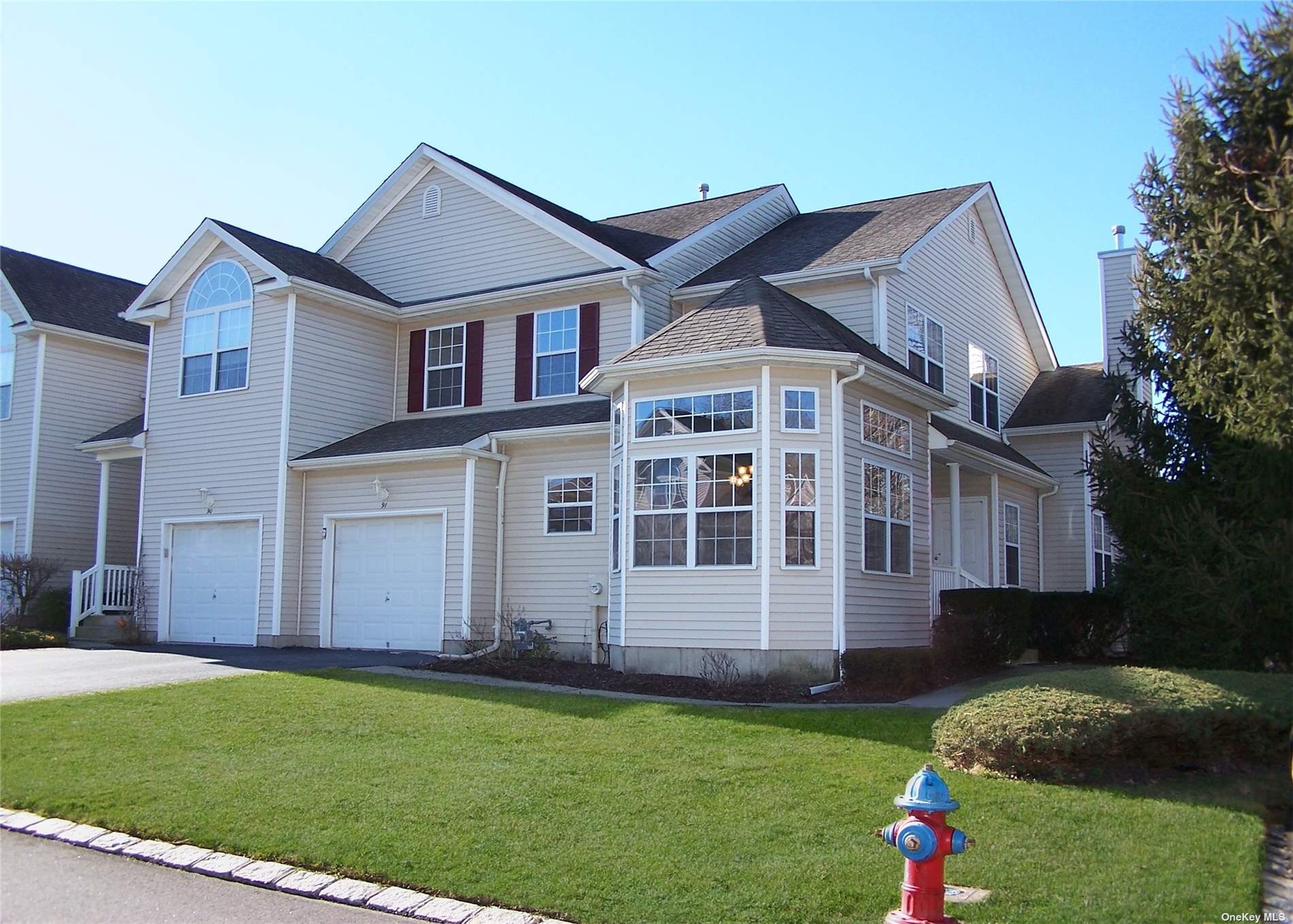 #1 photo, 91 Kettles Lane, Medford , NY 11763