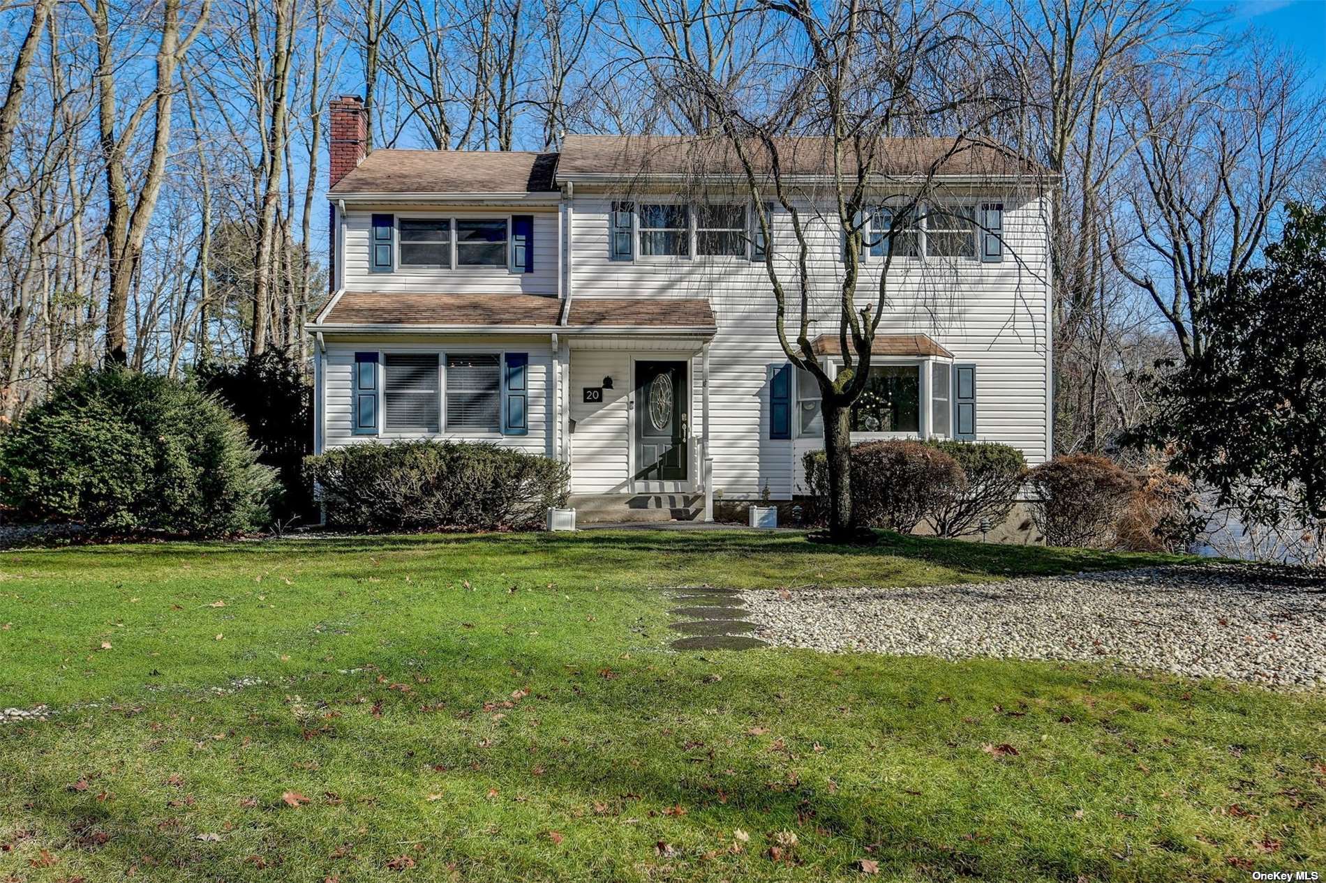 #1 photo, 20 Pilgrim Drive, 東長島 Port Jefferson , NY 11777