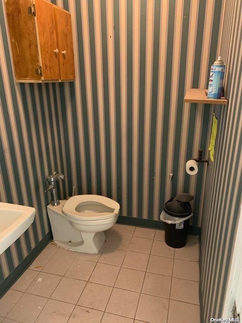 #6 photo, 1940 Great Neck Road, サフォーク郡 Copiague , NY 11726