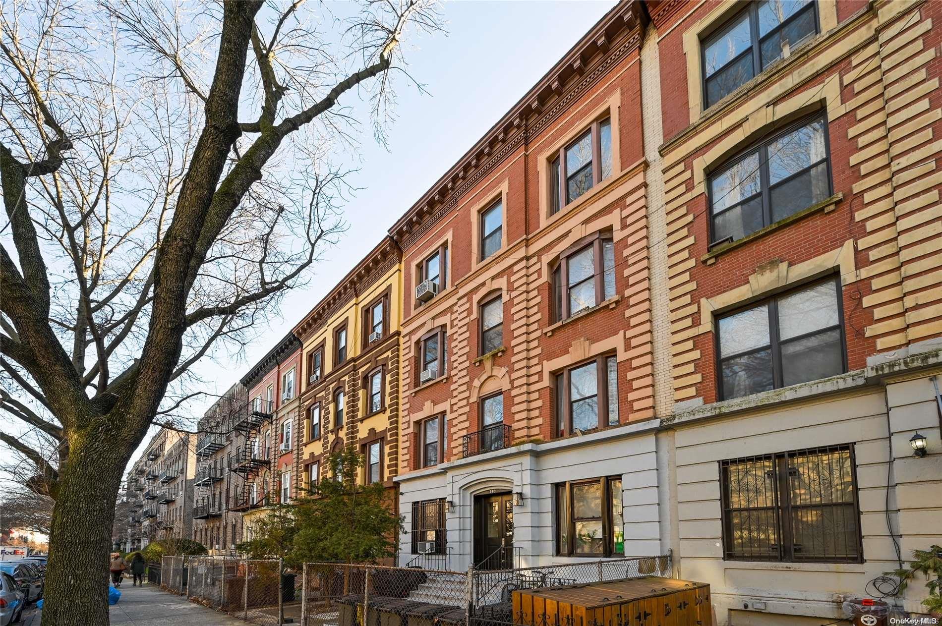 #14 photo, 380 Saint John's Pl., ブルックリン区 Brooklyn , NY 11238