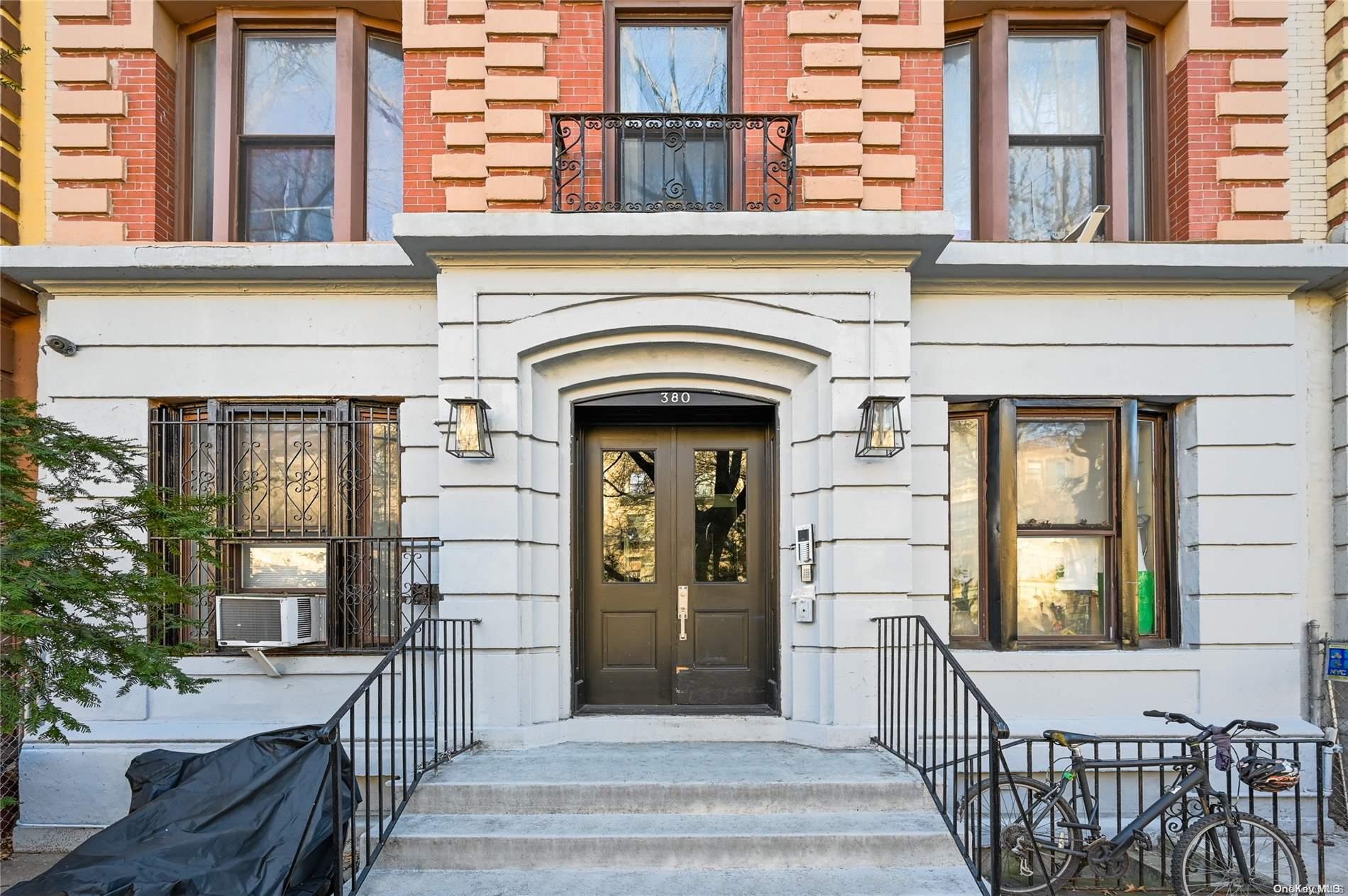 #4 photo, 380 Saint John's Pl., ブルックリン区 Brooklyn , NY 11238