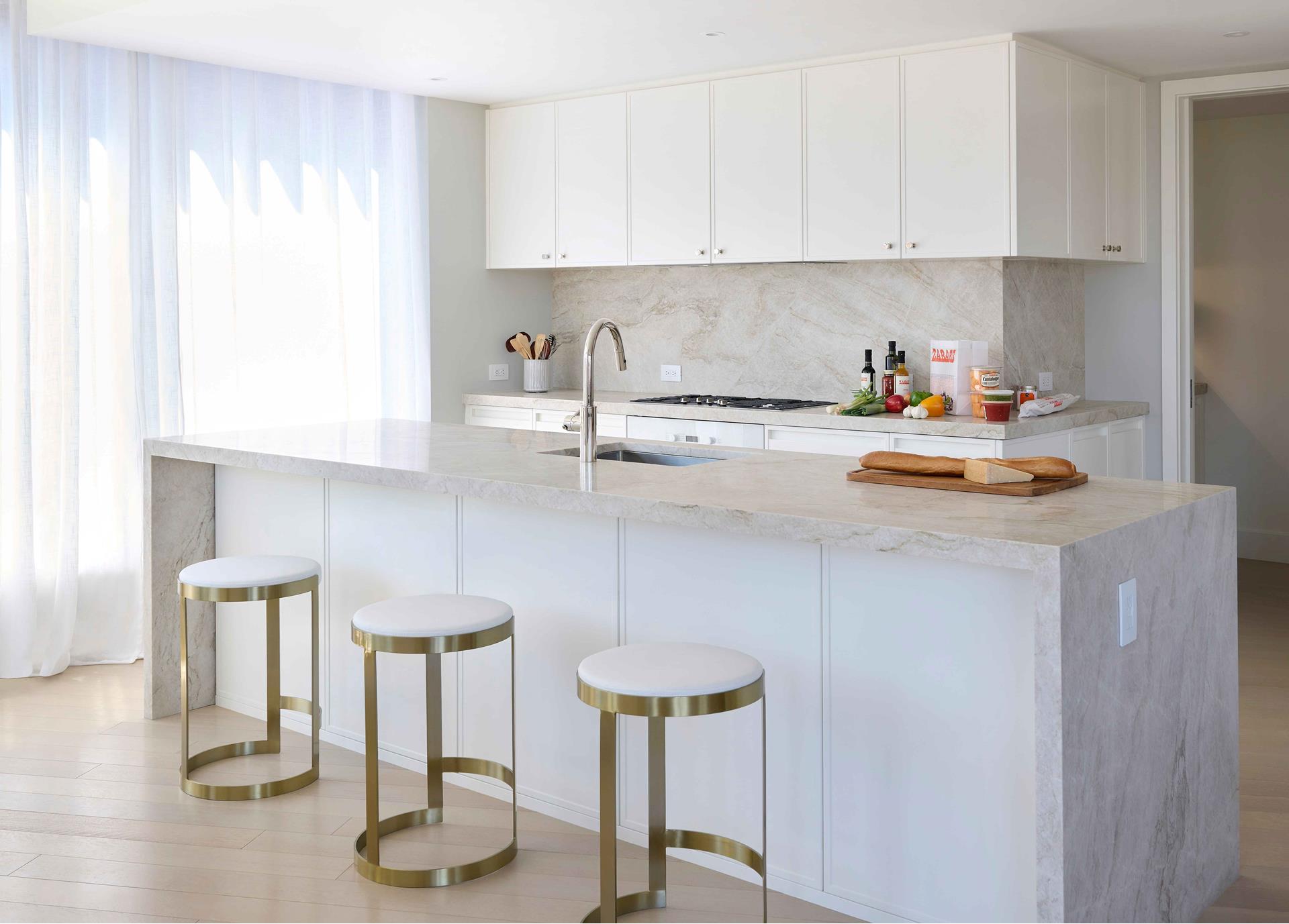 #6 photo, 212 W 72ND Street, マンハッタン Lincoln Square , NY 10023