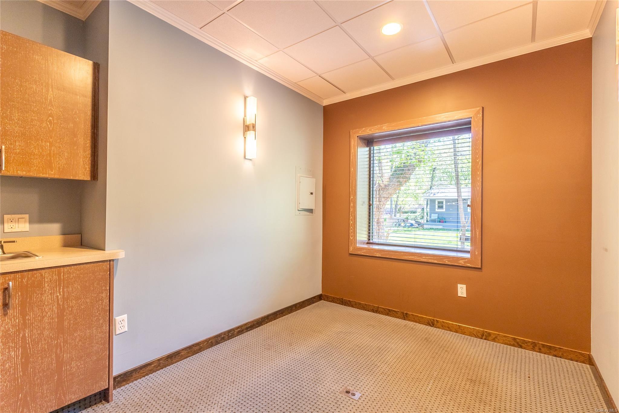 #19 photo, 189 Main- Suite A Road, サフォーク郡 Riverhead , NY 11901