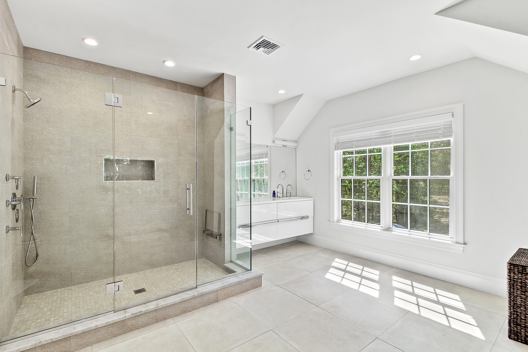 #13 photo, 421 Edge of Woods Road, サフォーク郡 Water Mill , NY 11968