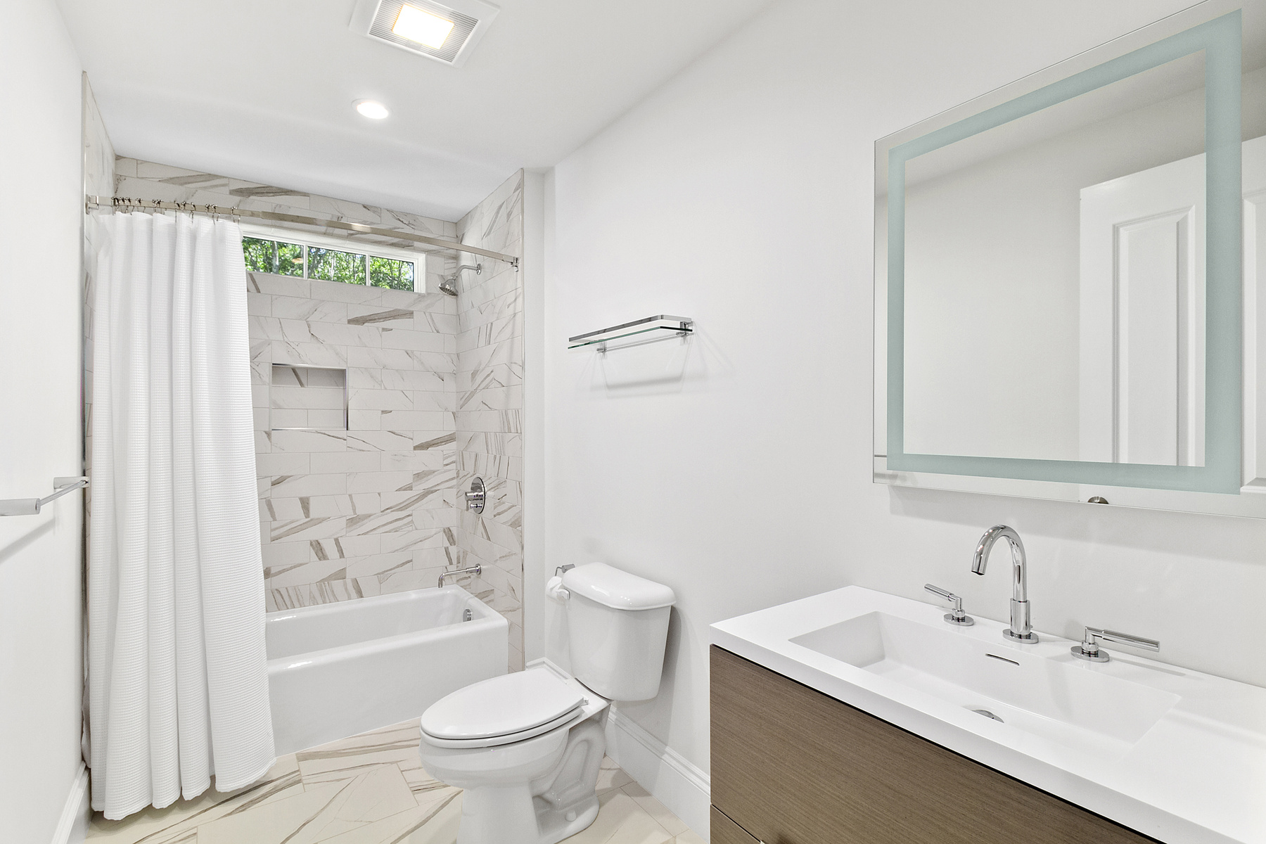 #19 photo, 421 Edge of Woods Road, サフォーク郡 Water Mill , NY 11968