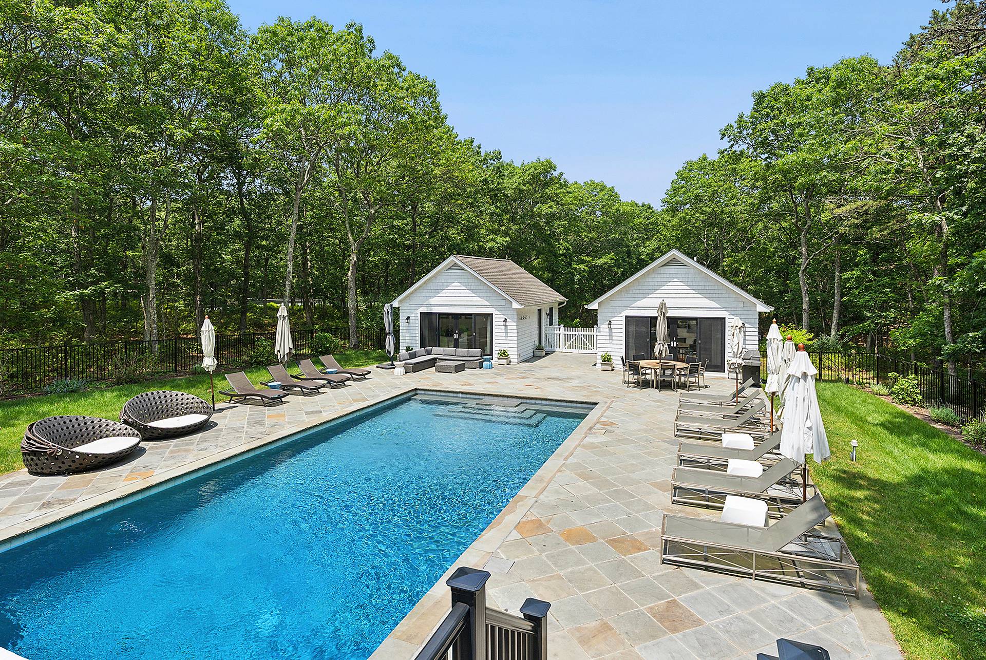 #2 photo, 421 Edge of Woods Road, サフォーク郡 Water Mill , NY 11968