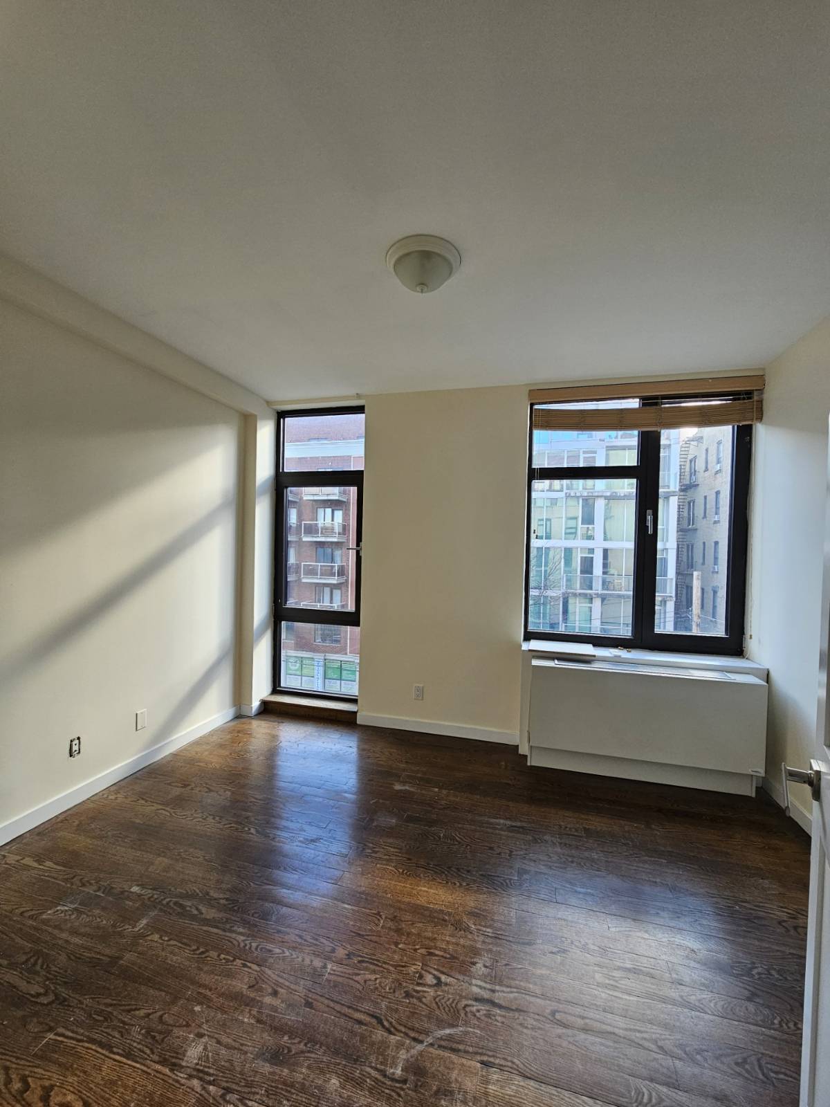 #5 photo, 2833 Ocean Pkwy, #4B, ブルックリン区 Brighton Beach , NY 11235