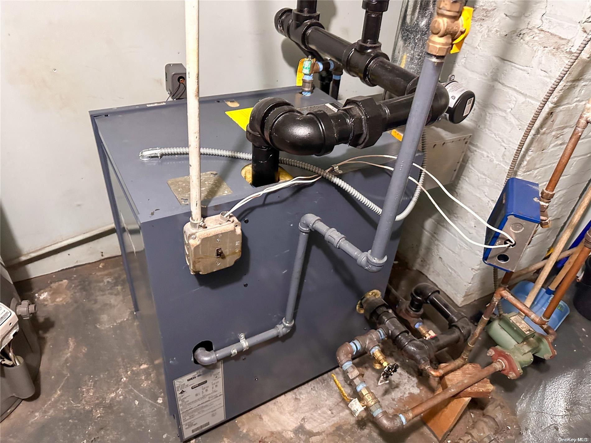 #13 photo, 26-44 92nd Street, Куинс ‖ Flushing , NY 11369