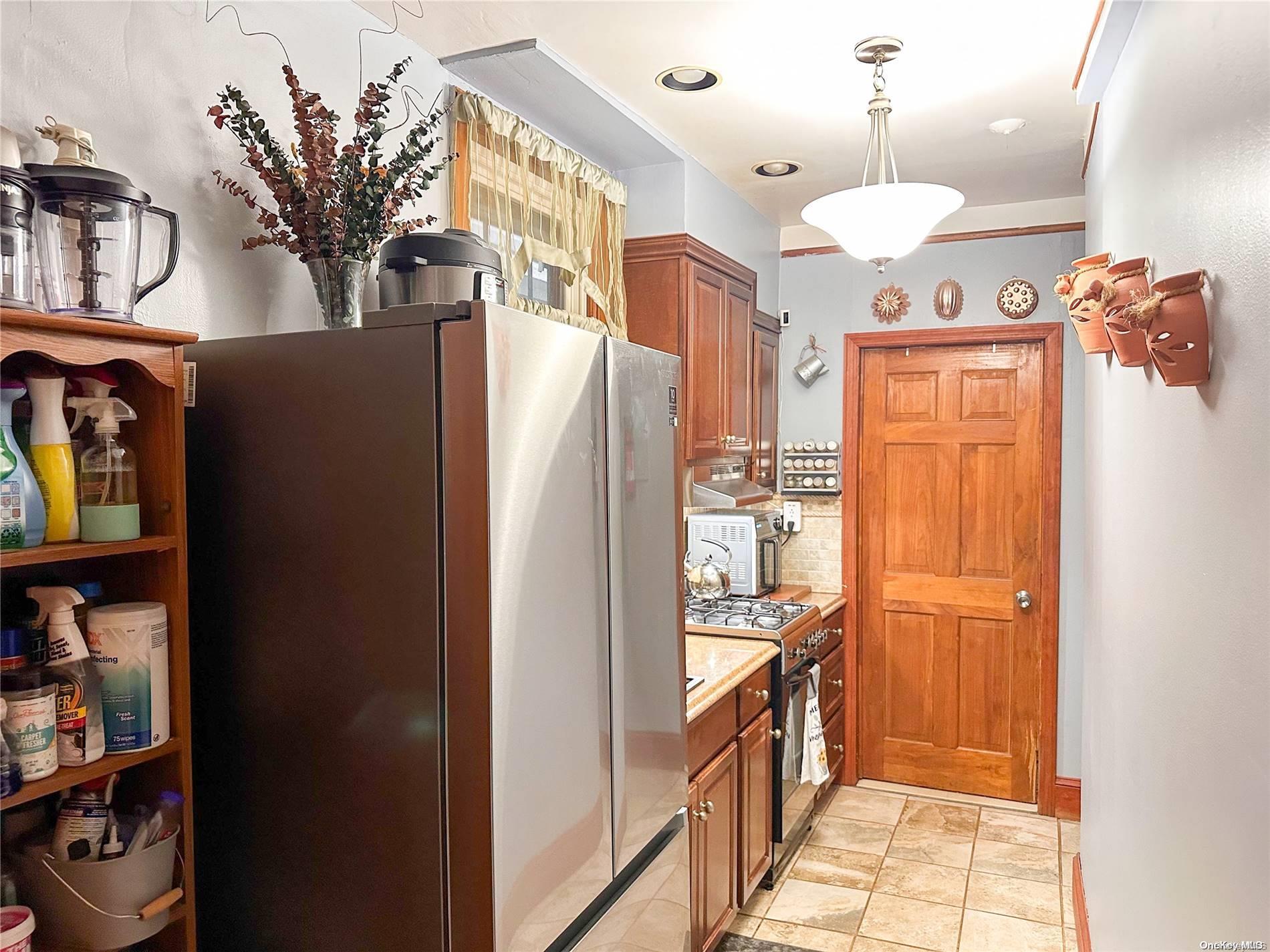 #6 photo, 26-44 92nd Street, Куинс ‖ Flushing , NY 11369